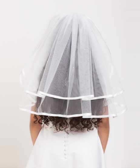 Satin Edge Scattered Diamante Veil